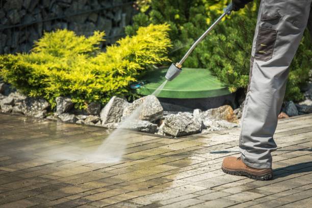 Spring Cleaning in Holly Springs, NC